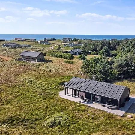 Ascan - 600m From The Sea By Interhome